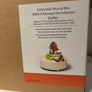 Wooden golf music display